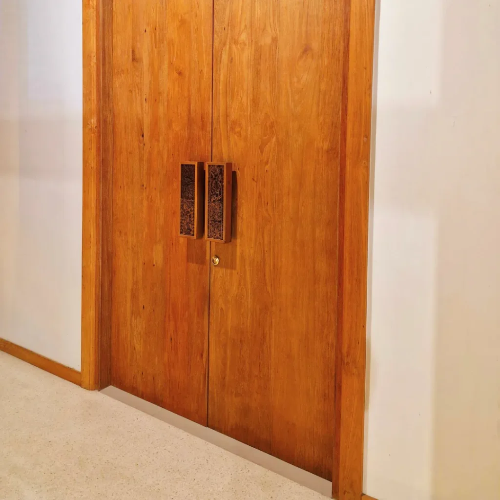 Pintu Kayu Jati Premium 2 Daun Pintu - Detail 3