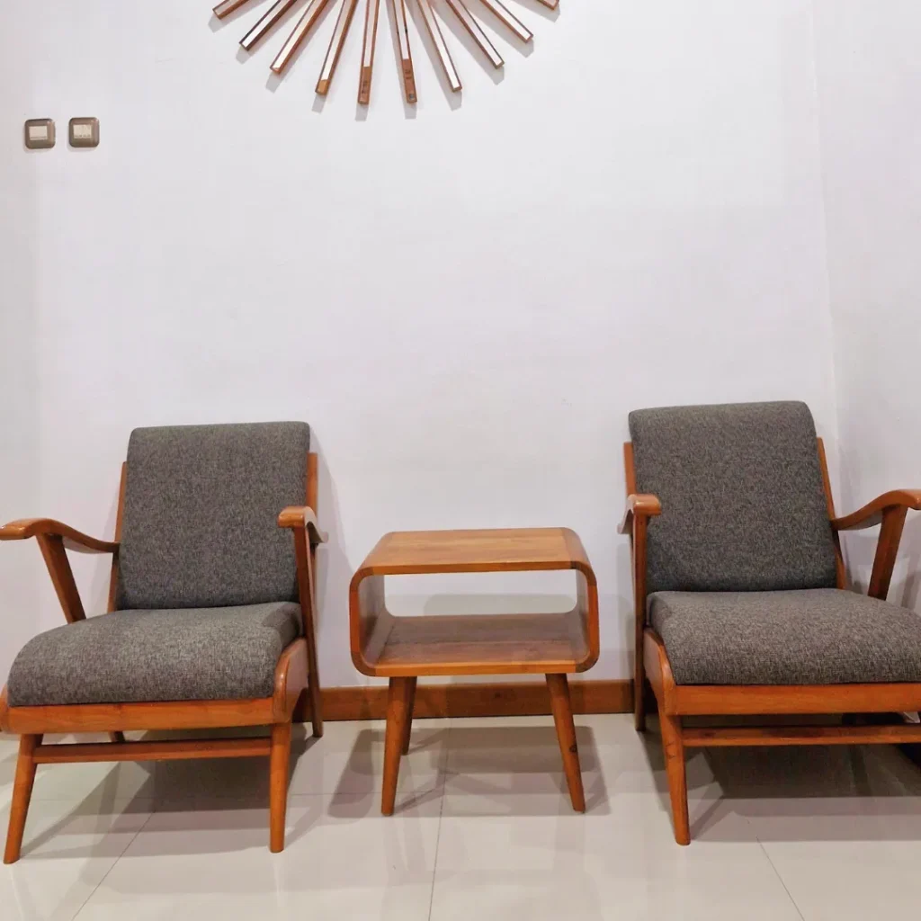 Set Meja Nakas Persegi dan Sofa Kayu Jati - Detail 2