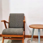 Set Meja Oval dan Sofa Kursi Kayu Jati