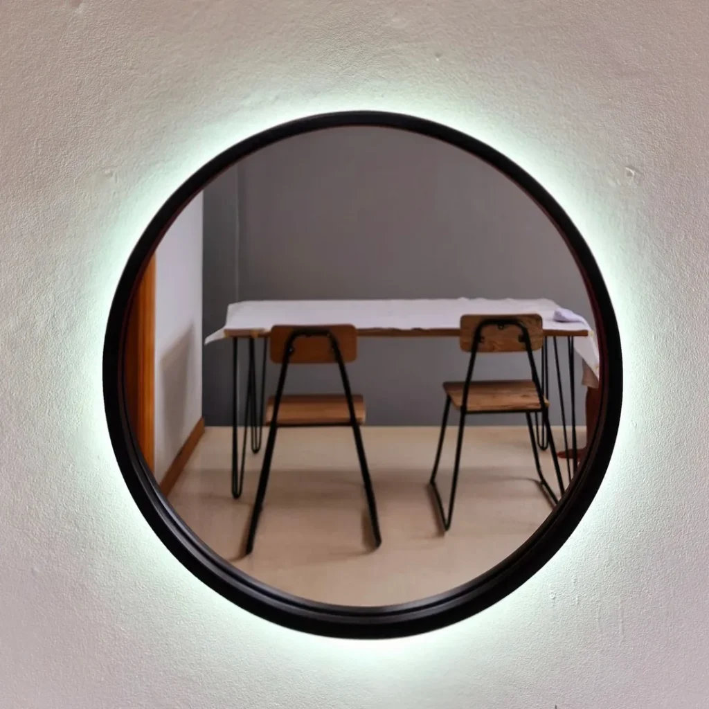 Cermin Oval Aesthetic dengan Lampu LED untuk Kamar - Detail 5
