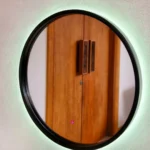 Cermin Oval Aesthetic dengan Lampu LED untuk Kamar