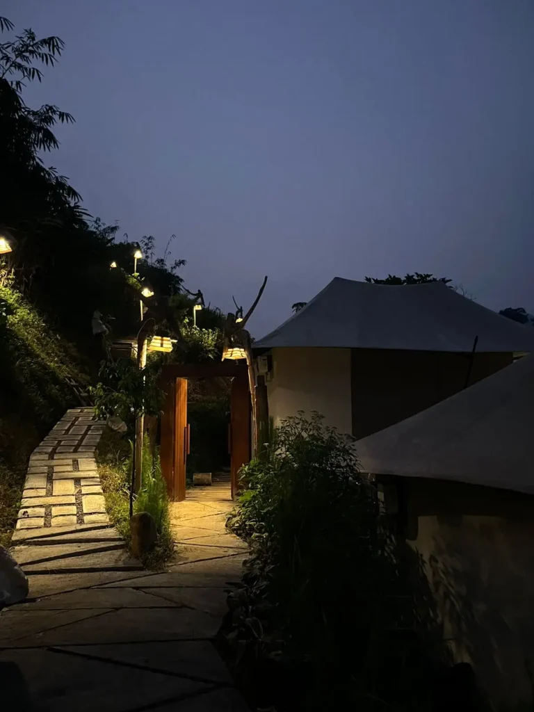 Pakarangan.id Glamping Resort Pabangbon Bogor