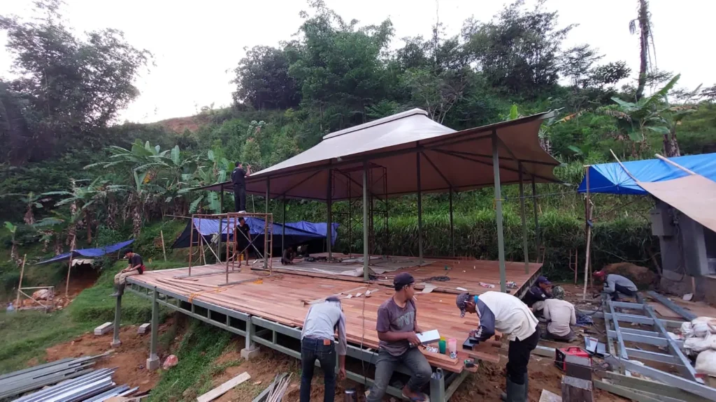 Pakarangan.id Glamping Resort Pabangbon Bogor