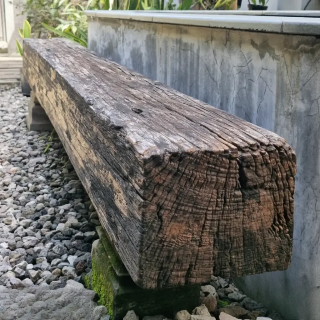 Bangku Outdoor Ulin Lawasan_converted