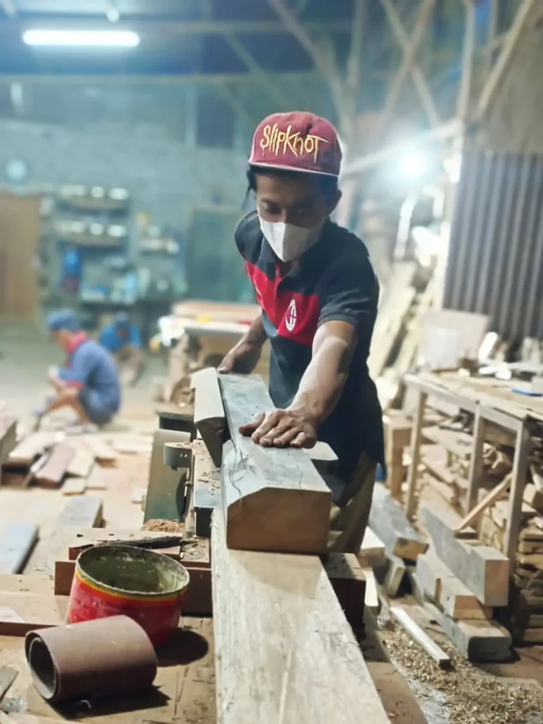 Decking Glamping Kaura Bali