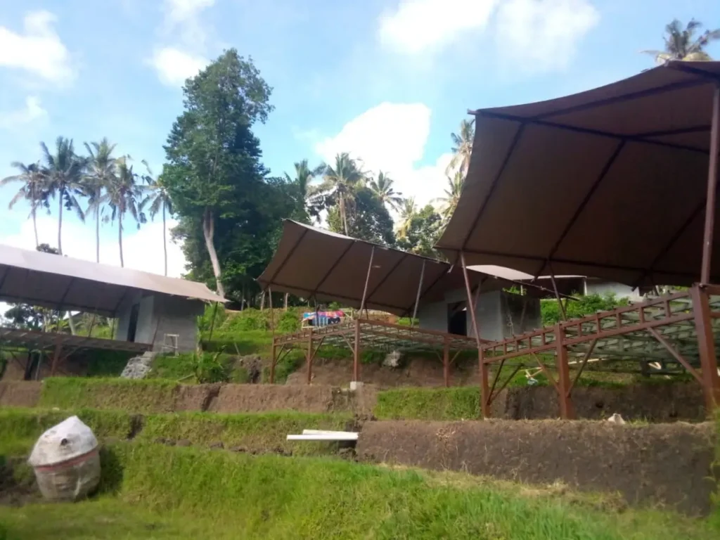 Decking Glamping Kaura Bali