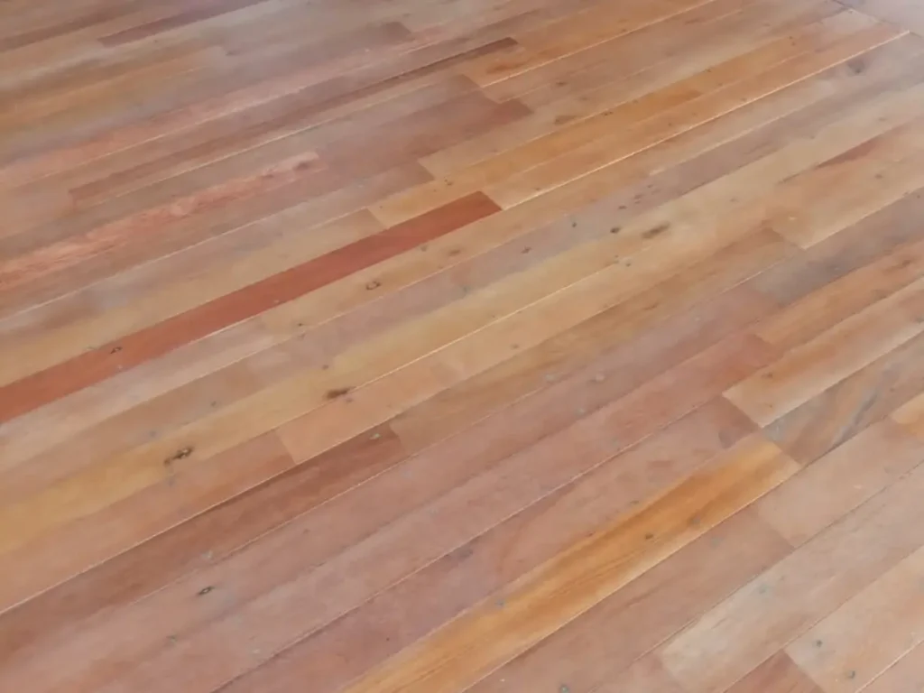 Decking Glamping Kaura Bali