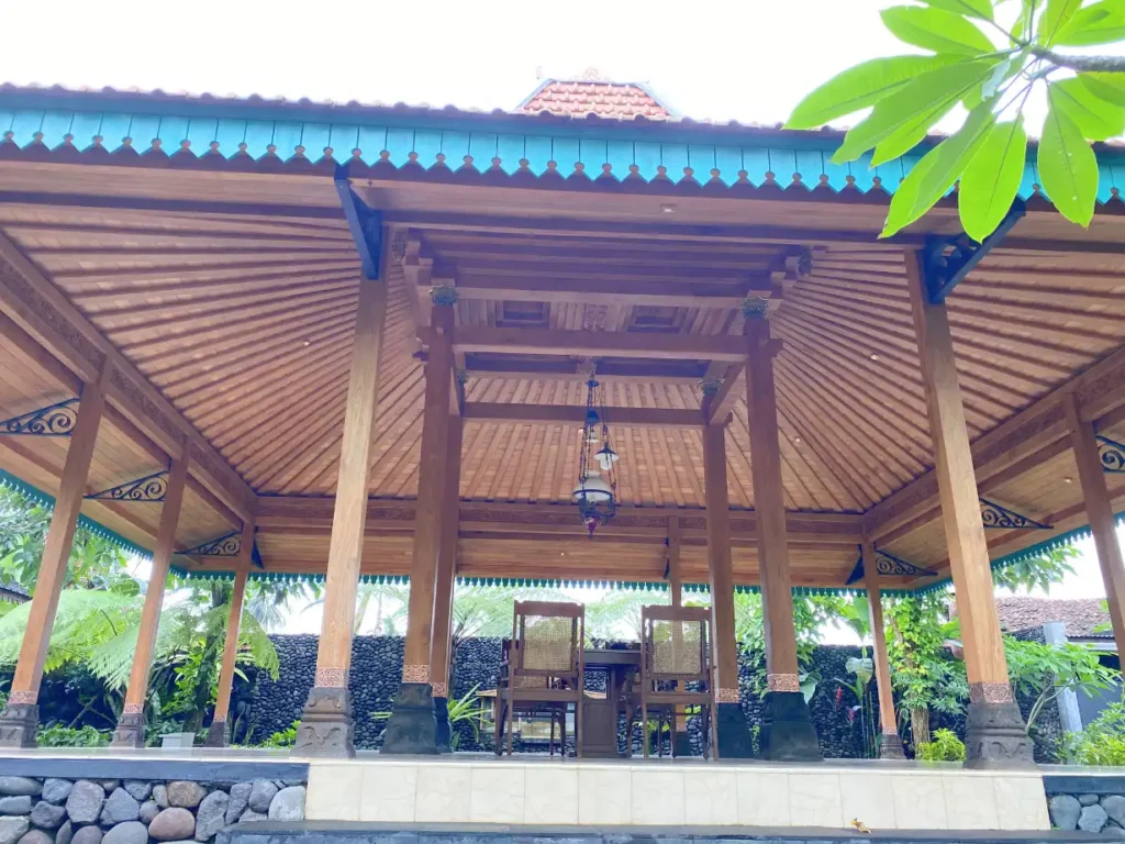 Joglo Soko 18an Bapak Anas Kadilobo Turi Sleman