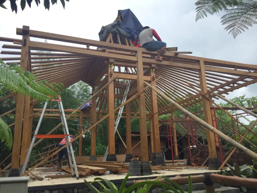 Joglo Soko 18an Bapak Anas Kadilobo Turi Sleman