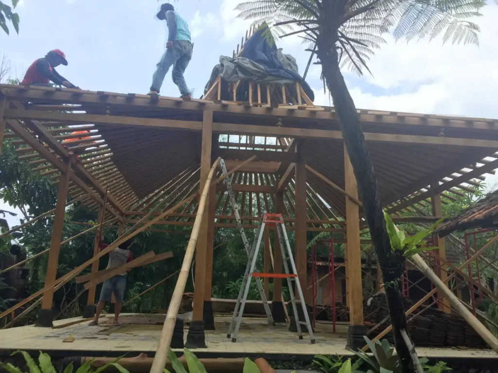 Joglo Soko 18an Bapak Anas Kadilobo Turi Sleman