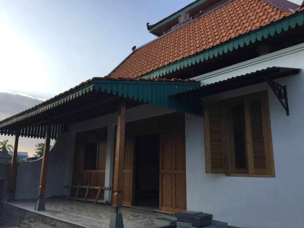 Limasan Pak Edi Susanto Kombes Polri