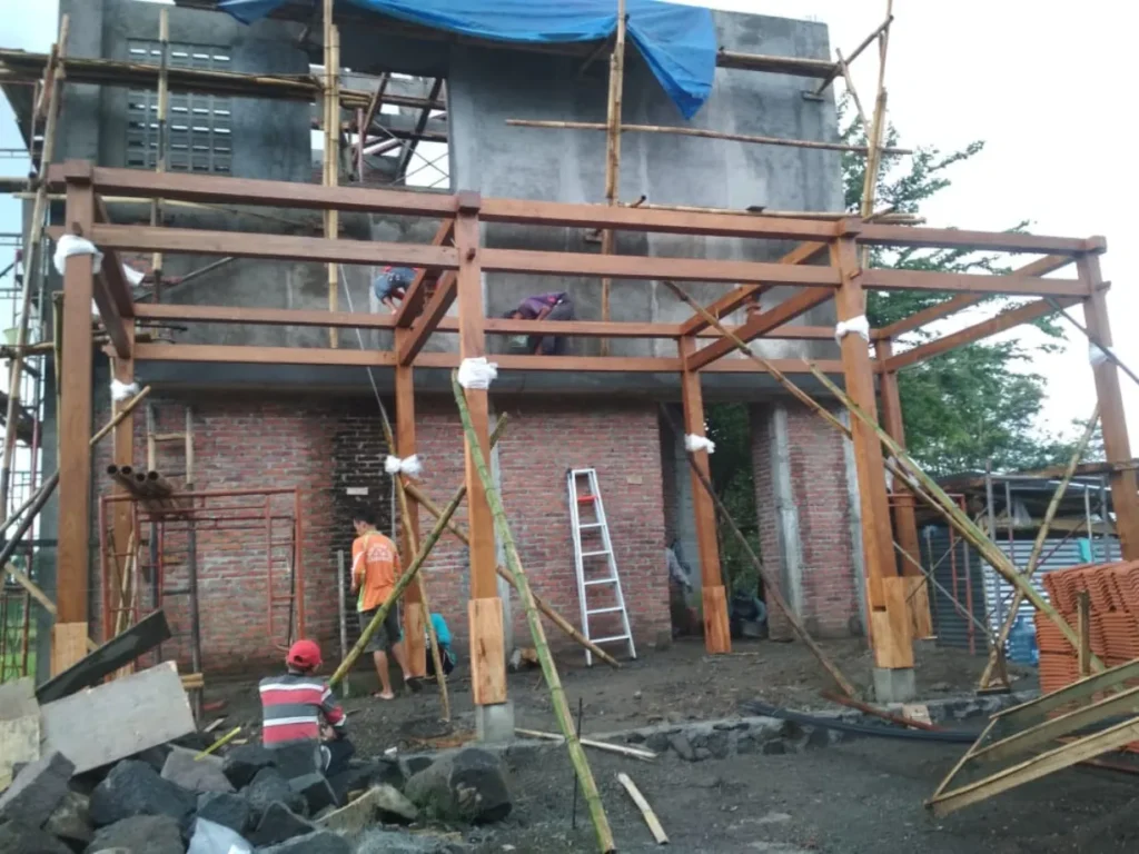 Limasan Pak Edi Susanto Kombes Polri