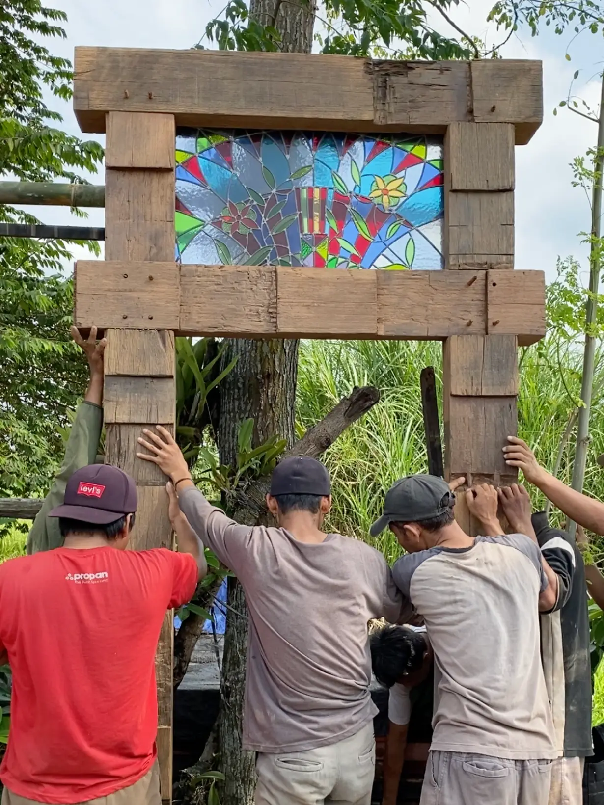 Kusen Bantalan Kereta