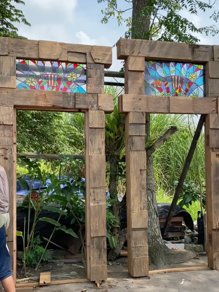 Kusen Bantalan Kereta