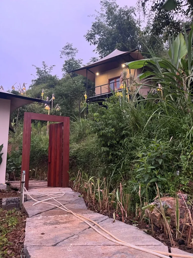 Pakarangan.id Glamping Resort Pabangbon Bogor